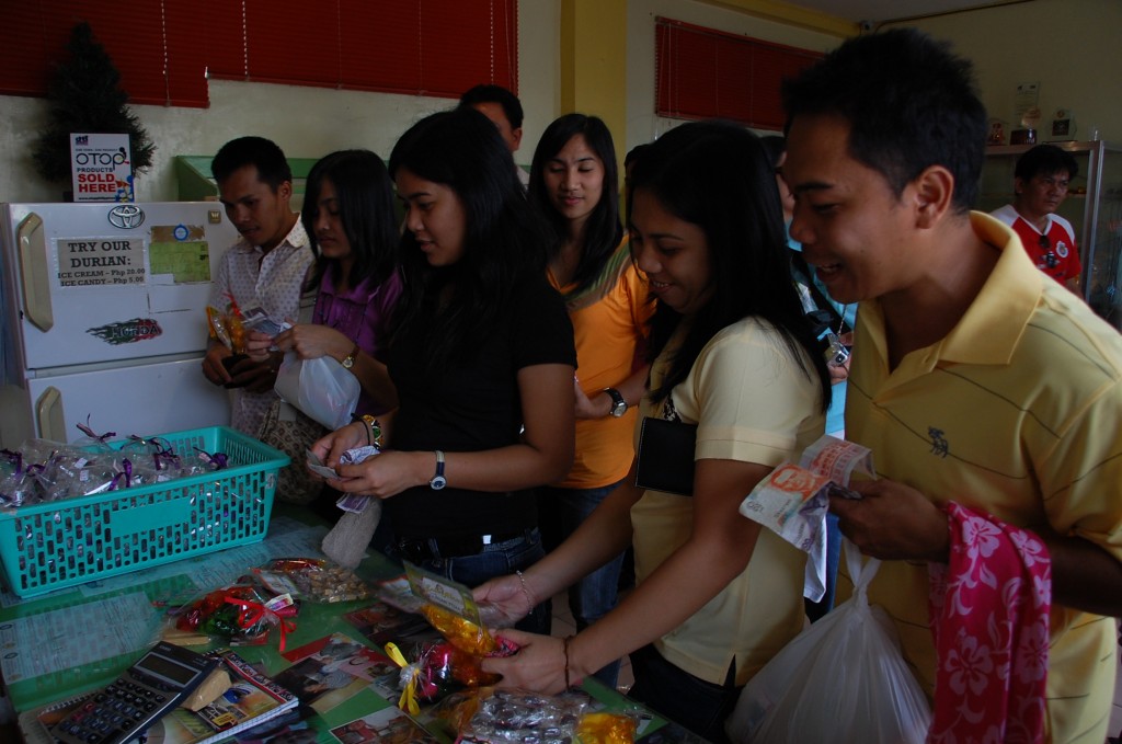 lola abon durian candy store