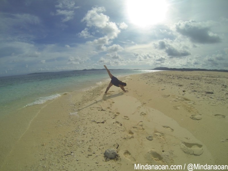 siargao island hopping yoga naked island