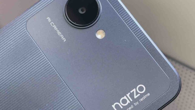 REVIEW: Testing the narzo 50i prime super affordable smartphone during a flight